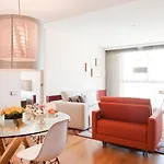 Reina Petronila Hotel