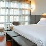 Hotel Reina Petronila Zaragoza
