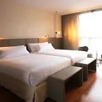 Reina Petronila 5*