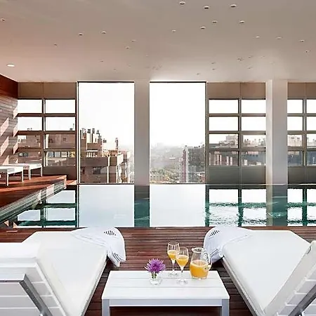 Reina Petronila Hotel 5*