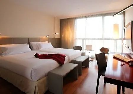 Hotel Reina Petronila Saragozza