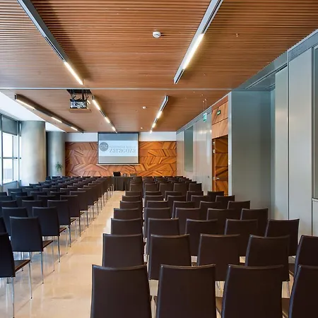 Hotel Reina Petronila Saragozza