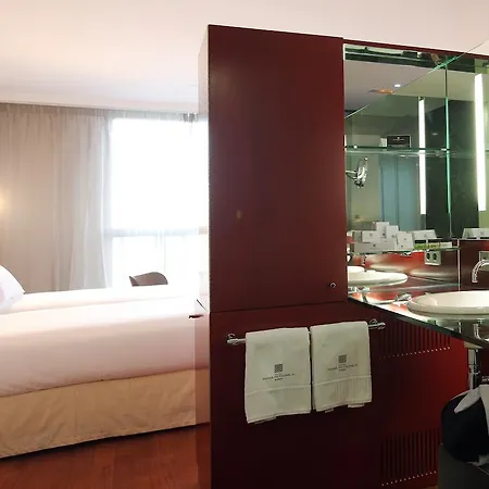 Otel Reina Petronila