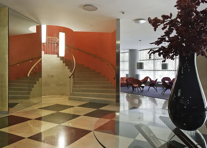 佩德罗尼拉女王酒店 酒店 5*