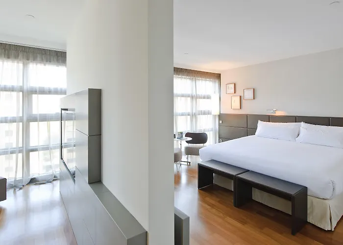 佩德罗尼拉女王酒店 5*