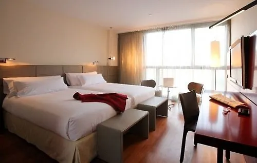 Szálloda Reina Petronila Zaragoza