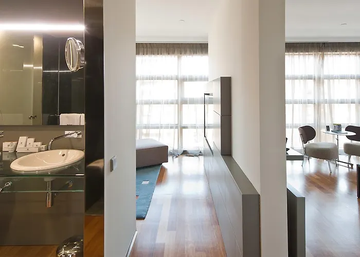 Reina Petronila Szálloda Zaragoza