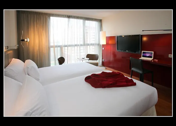 佩德罗尼拉女王酒店