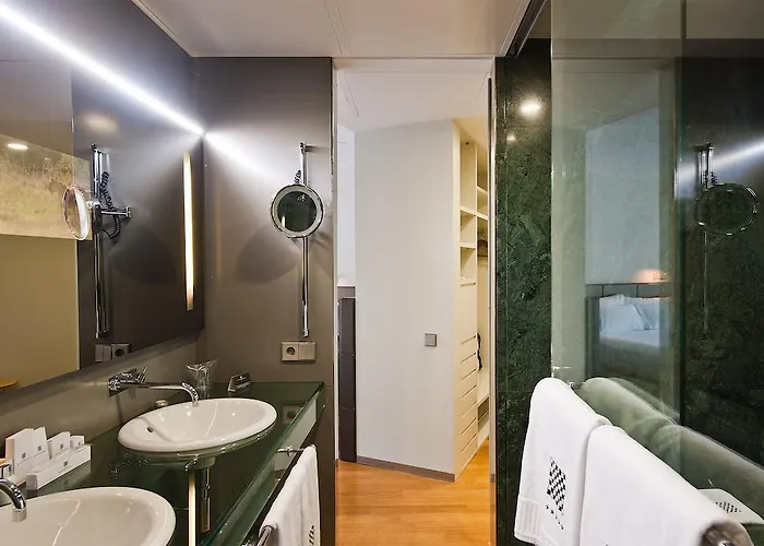 Reina Petronila 5* Zaragoza